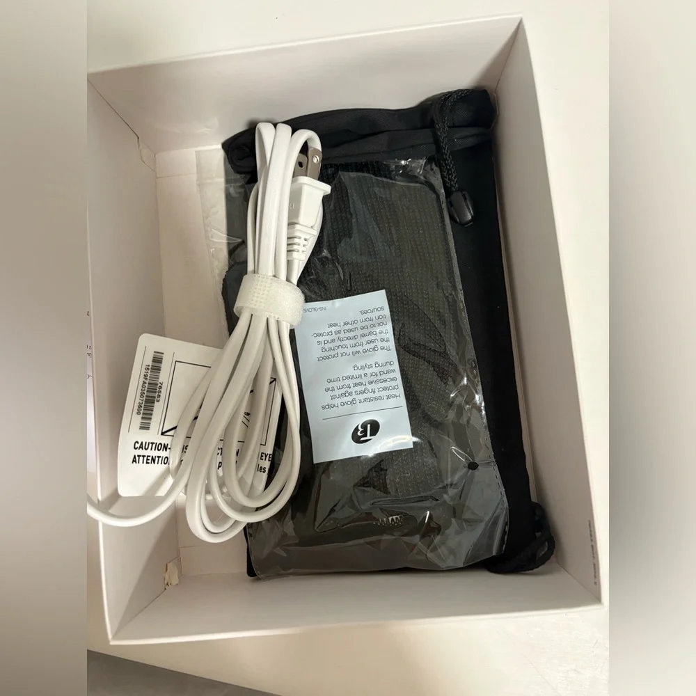 New T3 Whirl Trio Styling Wand With 3 Interchangeable Barrels MSRP:$325 - Picture 5 of 7